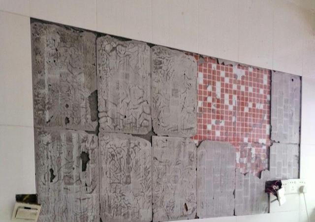 墙砖掉了最简单的修补方法(墙砖掉了最简单的修补方法视频教程) 墙砖掉了最简单的修补方法(墙砖掉了最简单的修补方法视频教程)